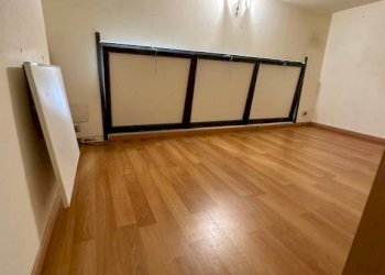 Stanza non arredata - Ufficio Torino (zona Santa Rita) - foto 13