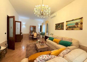Foto 46 - Villa Viale Epipoli, Siracusa - photo 46