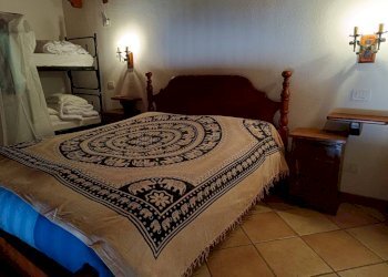 Camera da letto - Bilocale via Umberto I, 90, Fenestrelle - foto 20