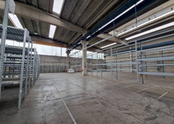 Interno non residenziale - Capannone via John Fitzgerald Kennedy, Cerro Maggiore - foto 12