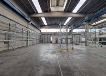 Interno non residenziale - Capannone via John Fitzgerald Kennedy, Cerro Maggiore - foto 17