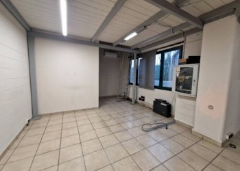 Ufficio - Capannone via A. Chaniach, Pogliano Milanese - foto 5