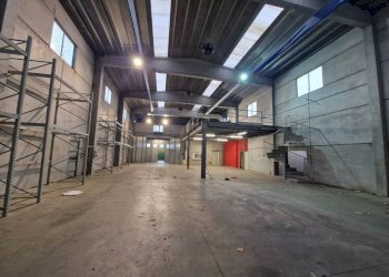 Magazzino - Capannone via A. Chaniach, Pogliano Milanese - foto 11