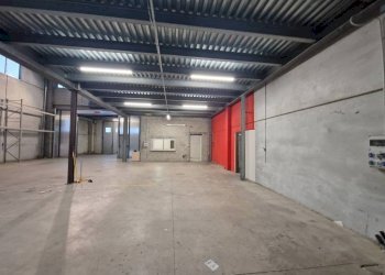 Magazzino - Capannone via A. Chaniach, Pogliano Milanese - foto 13