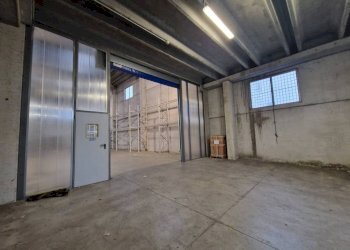 Magazzino - Capannone via A. Chaniach, Pogliano Milanese - foto 18