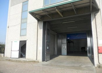 Facciata - Capannone via A. Chaniach, Pogliano Milanese - foto 26