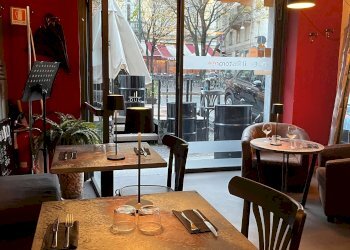 Locale - Pub - Enoteca - Wine Bar piazza EMANUELE FILIBERTO, 6/A, Torino (zona Centro) - foto 5