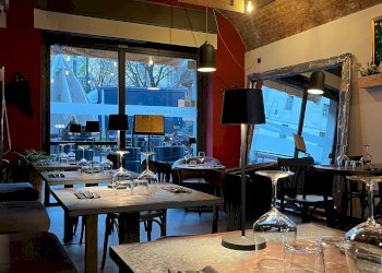 Locale - Pub - Enoteca - Wine Bar piazza EMANUELE FILIBERTO, 6/A, Torino (zona Centro) - foto 10