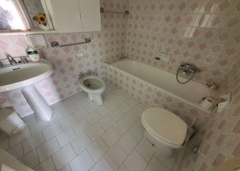 bagno padronale - Casa indipendente via Santi Nazario e Celso, Monte Cremasco - foto 36