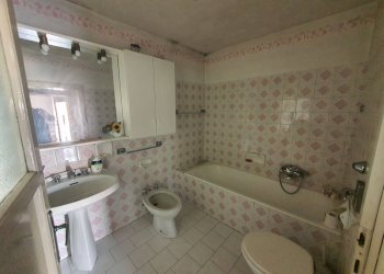 bagno padronale - Casa indipendente via Santi Nazario e Celso, Monte Cremasco - foto 39
