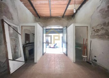 Foto 3 - Magazzino Vicolo Mezzojuso
 
12, Palermo - foto 3