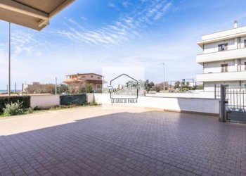 Cortile interno - Bilocale via Foggia, Ardea - foto 3