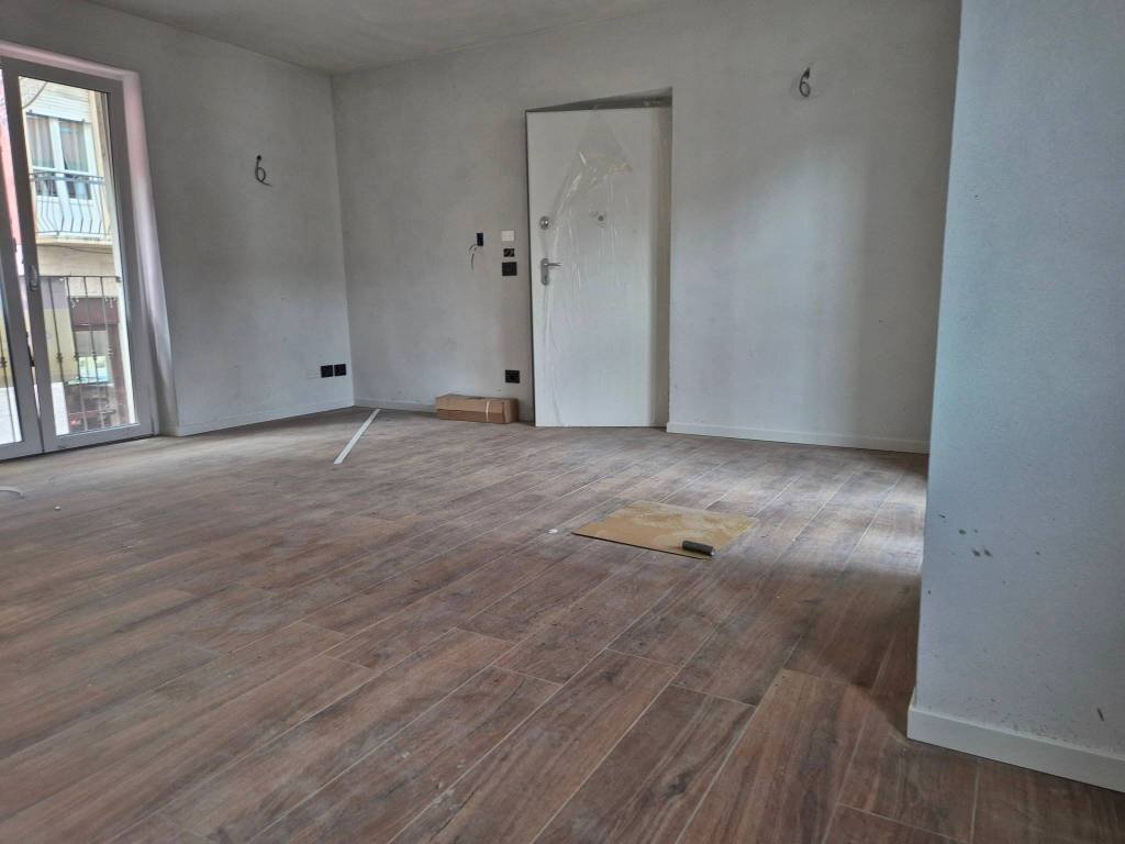 Cucina - Quadrilocale via Guglielmo Marconi, Borgo San Dalmazzo - foto 1