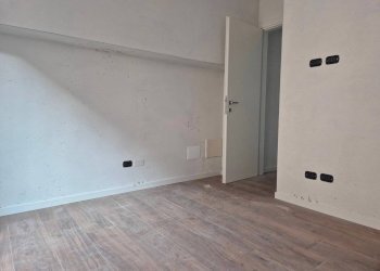 Camera da letto - Quadrilocale via Guglielmo Marconi, Borgo San Dalmazzo - foto 14