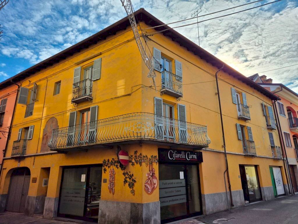 Facciata - Monolocale via Guglielmo Marconi, Borgo San Dalmazzo - foto 1