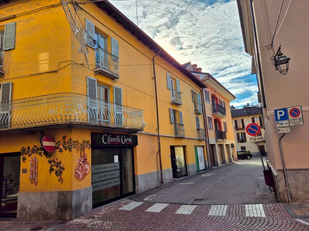 Facciata - Bilocale via Guglielmo Marconi, Borgo San Dalmazzo - foto 1