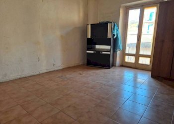 Camera da letto - Bilocale via Guglielmo Marconi, Borgo San Dalmazzo - foto 11