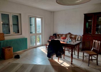 Foto 2 - Trilocale via tacconotti
 
14, Frascaro - foto 2