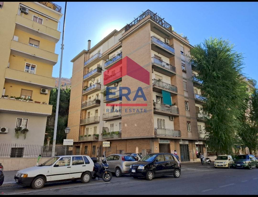 FACCIATA - Appartamento Viale Dei Quattro Venti, Roma - foto 1