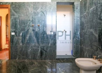 Bagno - Appartamento via Ruffio, Cesena - foto 19