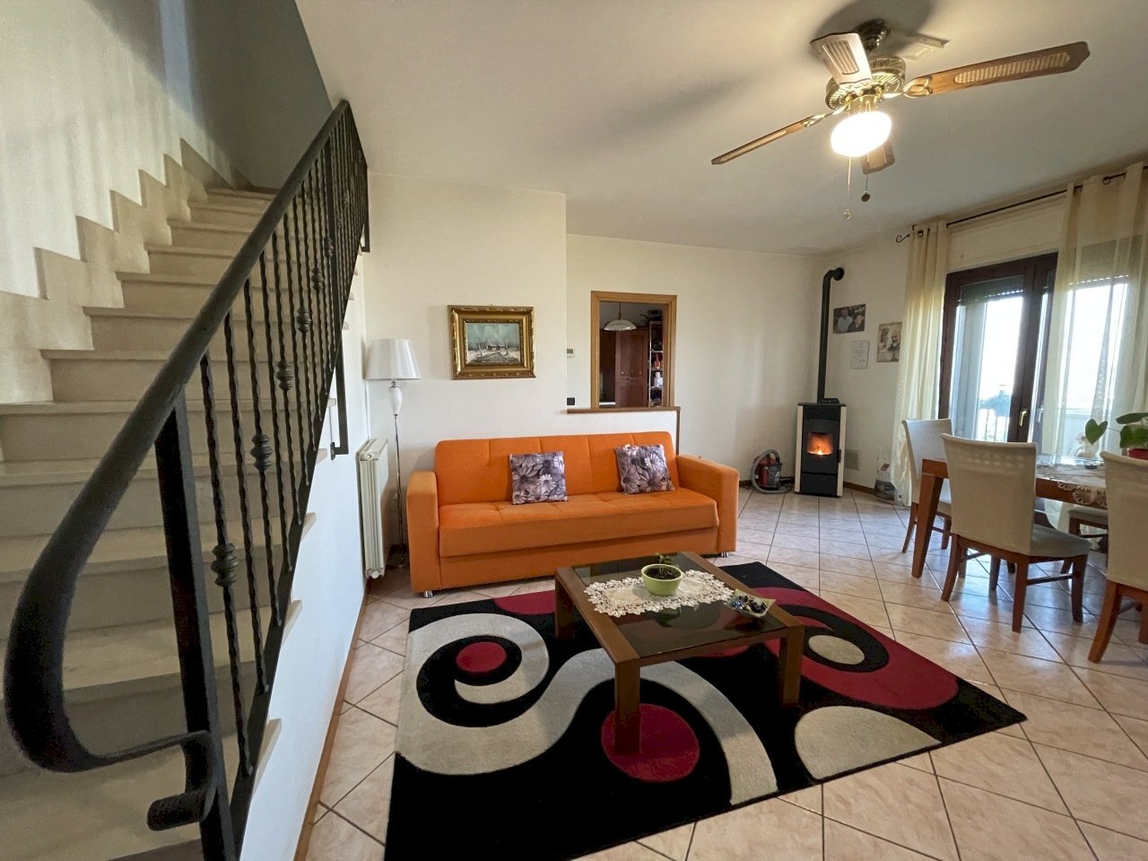 sala da pranzo - Appartamento Via Raffaello 6, Moscufo - foto 1