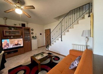 sala da pranzo - Appartamento Via Raffaello 6, Moscufo - foto 5