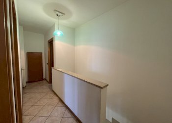 corridoio - Appartamento Via Raffaello 6, Moscufo - foto 17