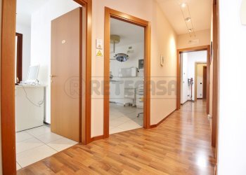 corridoio - Ufficio Via Alcide de Gasperi 80, Montecchio Maggiore - foto 10