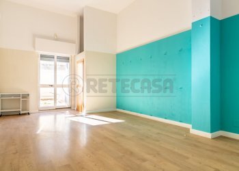 IMG_2053-HDR.jpg - Locale Commerciale Via amendola  16, Bisceglie - foto 3