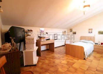 17_Letto p1.JPG - Villa a Schiera Sermide e Felonica - foto 17