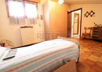 18_Letto p1.JPG - Villa a Schiera Sermide e Felonica - foto 18