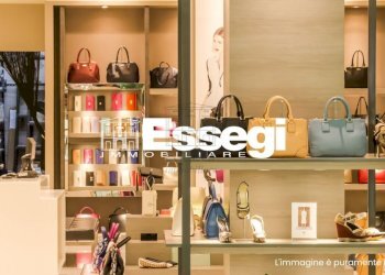 vendesi fondo commerciale lucca centro storico.jpg - Locale Commerciale Via Beccheria 35, Lucca - foto 1