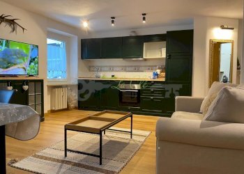 AFFITTO COURMAYEUR - SOGGIORNO/CUCINA - Four-room apartment Courmayeur - photo 3