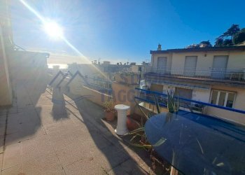 Immagine WhatsApp 2025-11-21 ore 15.09.15_9b64dc53 - Attico Via Zeffiro Massa 118, Sanremo - foto 4