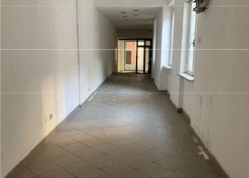 3.jpg - Locale Commerciale all'asta Via Roma 11, Valenza - foto 2