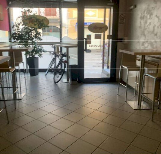 3.jpg - Commercial Premises at auction Corso Giuseppe Garibaldi 8, Valenza - photo 2