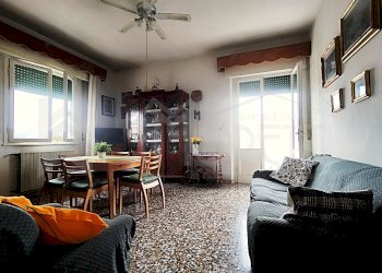 sala - Apartment Viale Mameli, Livorno - photo 2