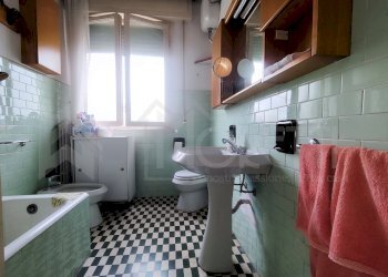 bagno - Apartment Viale Mameli, Livorno - photo 23