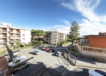 IMG_9445.JPG - Quadrilocale VIA  DELLA COSTITUZIONE  16, Albenga - foto 4