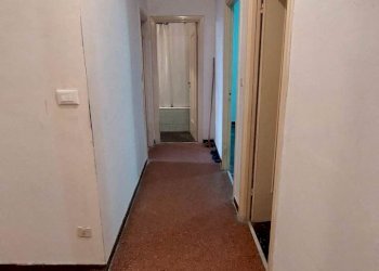 20230203_112611.jpg - Trilocale Via Aurelio Robino, Genova (zona Marassi) - foto 9