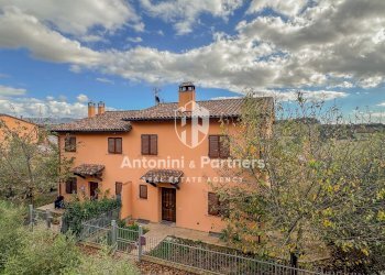 villa gaia 19.jpg - Villa a Schiera Vocabolo Portafana, Todi - foto 1