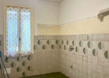 Gemini_Generated_Image_mryv6jmryv6jmryv.png - Appartamento Piazza di San Jacopino, Firenze (zona Santa Maria Novella) - foto 4