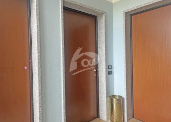 porta blindata - Bilocale VIA FABIO FILZI 1, Laveno-Mombello - foto 12