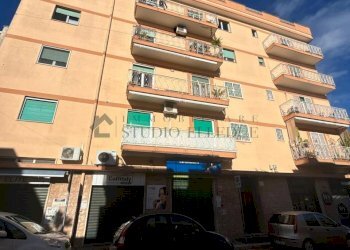 9b2dcb1a-698c-41bc-a6b7-6b4e9b359630.jpg - Quadrilocale Via Imbriani 10, Casamassima - foto 3