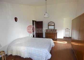 P1090670.JPG - Casa indipendente Scarperia e San Piero - foto 16