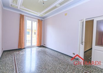 4.1 CAMERA 1.jpg - Appartamento VIA ANDREA COSTA 14, Genova (zona Sestri Ponente) - foto 17