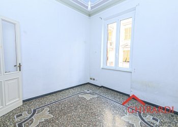 5.1 CAMERA 2.jpg - Appartamento VIA ANDREA COSTA 14, Genova (zona Sestri Ponente) - foto 22