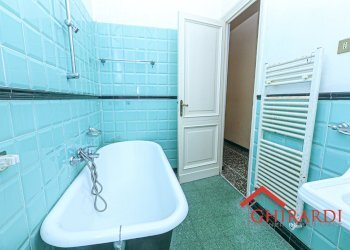 6.3 BAGNO.jpg - Appartamento VIA ANDREA COSTA 14, Genova (zona Sestri Ponente) - foto 29