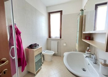 yu2.jpg - Two-room apartment Via D' ancona, Ancona - photo 4