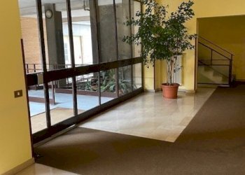 Interni condominiali - Trilocale Viale Innocenzo 19, Como - foto 6